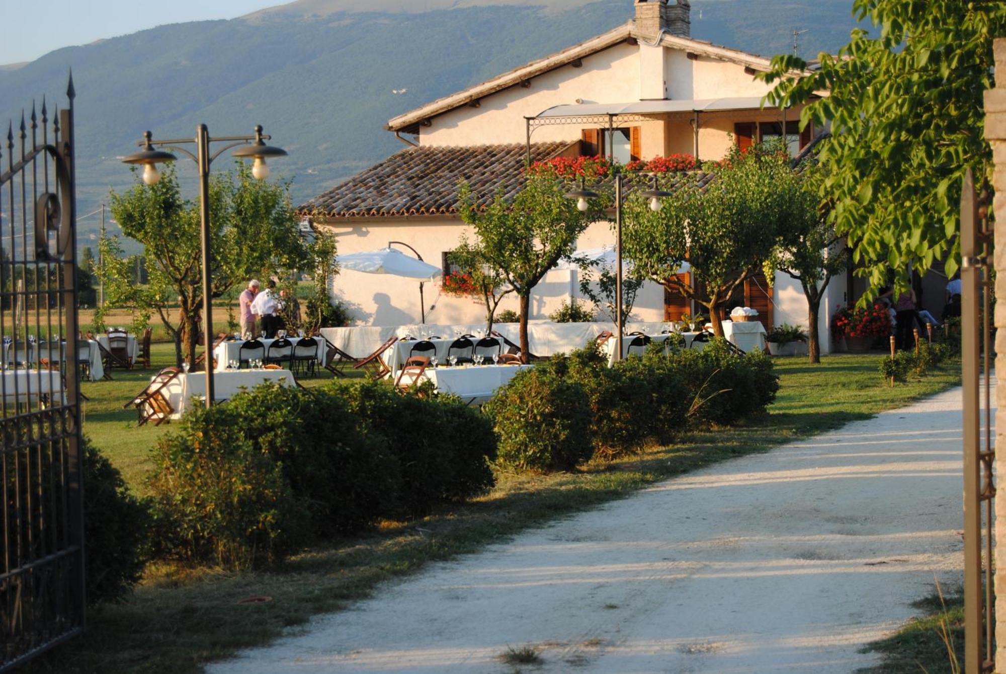 Agriturismo Il Barco Villa Spello Exterior photo